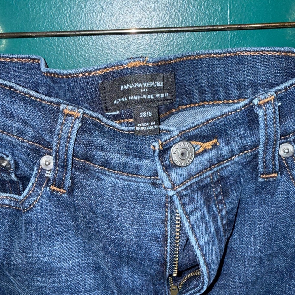 Banana Republic Dark Blue Straight Jeans - Picture 4 of 9